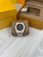 Audemars Piguet Royal Oak Selfwinding Chronograph Gold & Silver Watch - Image 2