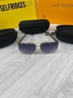 Gucci Men's Women's Gold Metal Blue Rectangular Sunglasses - Image 2