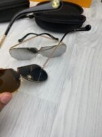 Louis Vuitton Men's Women's LV Metal Sunglasses - Image 3