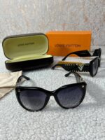 Louis Vuitton Men's Women's Round Frame Sunglasses