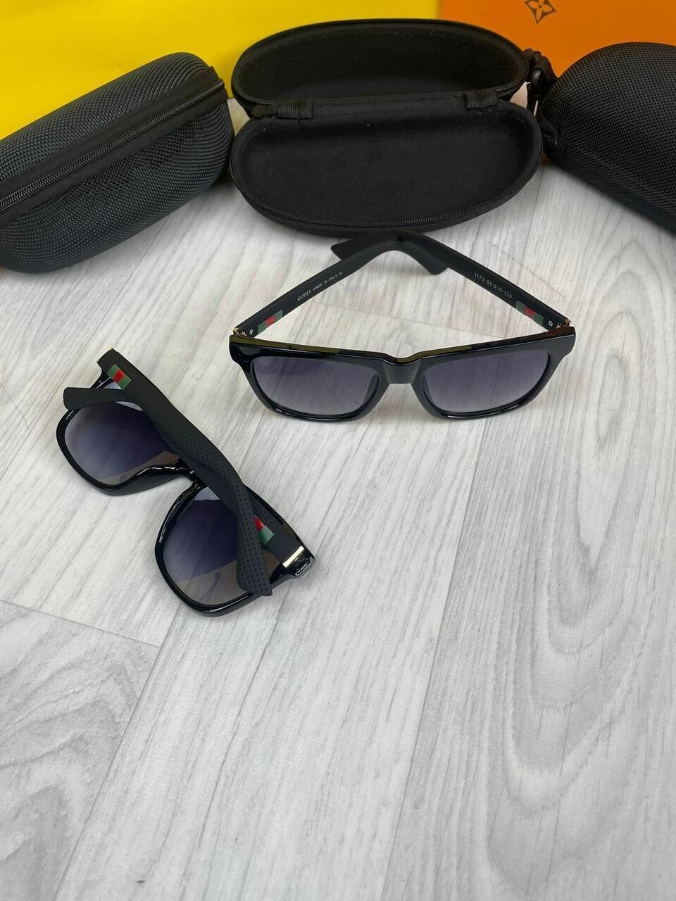 3583532022.jpg Gucci Men Women Black Blue Rectangular Frame Sunglasses - Image 1