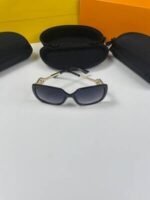 Louis Vuitton Men's Women's Aviator Frame Sunglasses - Image 2