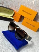 Louis Vuitton Men's Women's Round Frame Classy Sunglasses - Image 4