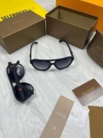 Gucci Men's Women's Aviator Black Blue Sunglasses - Image 3