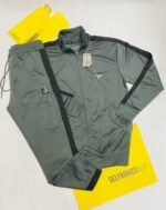 Under Armour Zipper Tracksuit in 2 Colors - Image 2