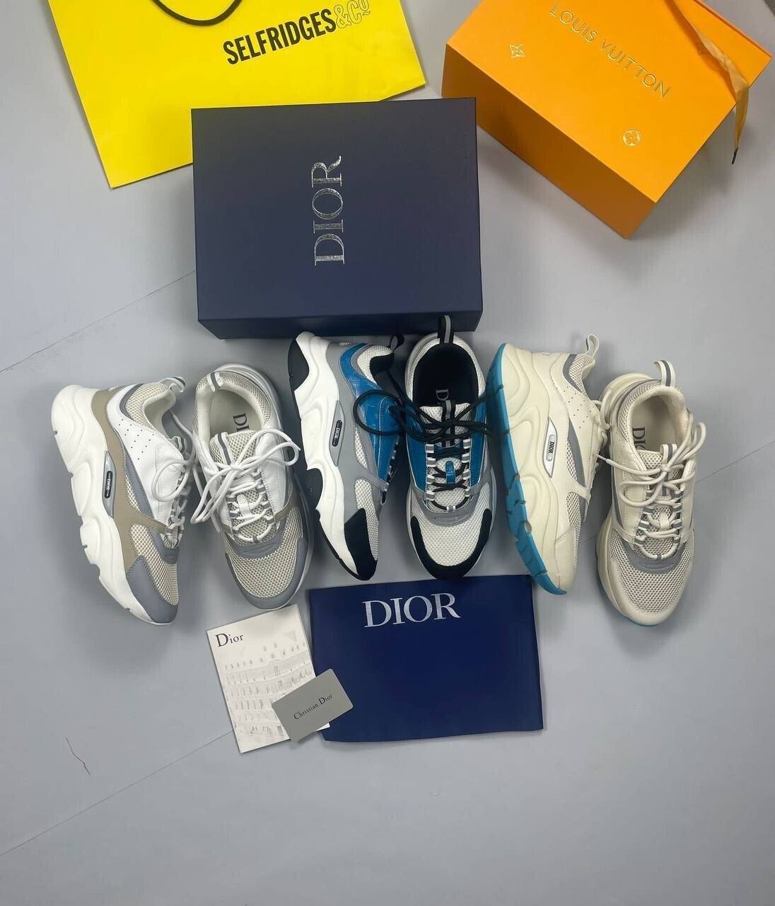 3609501808.jpg B22 Dior Mens Reflective Men Best Replica Trainers Sneakers Copy Repa Shoe Men's Rep Trainer Homme Shoes Reps Sneaker Mans White Black Blue Grey White Off-white Man Fake Cheap For Sale UK - Image 1