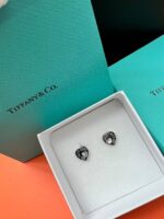 Tiffany & Co. Black Heart Shape Elegant Earing