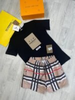 Burberry London England Men Replica Beige Shorts Set Logo Print Round Neck Tshirt Men's Fake Reps Tshirts Short Sets Boys Rep T-Shirts Man Black Multicolor Tee Shirts Mans T Shirt Discount Sale UK