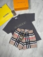 Burberry Men Replica Shorts Set Vertical Logo Tshirt Men's Fake Reps Tshirts Short Sets Boys Rep T-Shirts Man Black Multicolor Tee Shirts Mans T Shirt Cheapest Design First Copy Sale Discount UK - Image 4