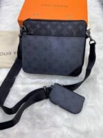 Louis Vuitton Men LV Trio Triple Crossbody Messenger Leather Pouch Bag - Image 4