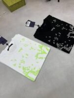 Louis Vuitton Men's Women's LV Spread Embroidery T-shirt - Image 3