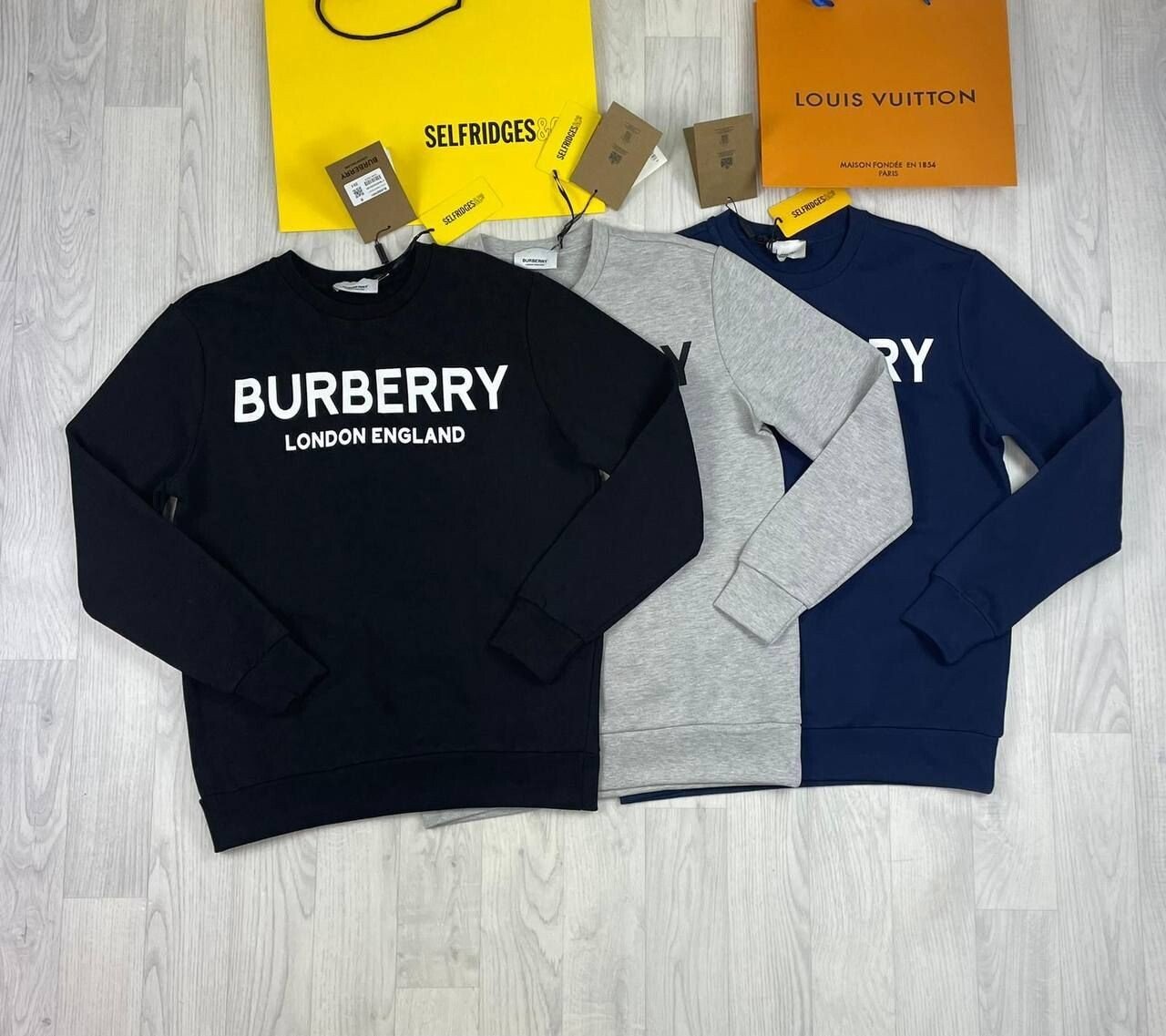 3851109745.jpg Burberry London England Men Women Replica Round Neck Jumpers Men's Women's Full Sleeves Copy Sweatshirts Logo Printed Cheap Rep Cotton Fabric Designer Outfit Black Grey Blue Discount Sale UK - Image 1