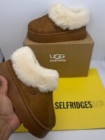 Ugg Shoes for Womens - Image 5