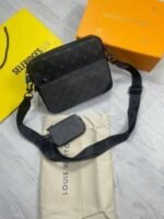 Louis Vuitton Men's Trio Messenger Bag - Image 2