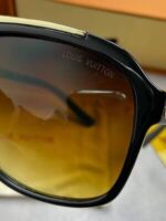 Louis Vuitton Men's Women's Round Frame Sunglasses - Image 6