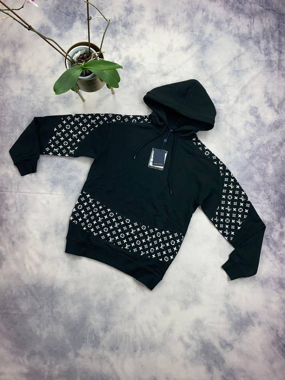 4024231695.jpg Louis Vuitton Men's Women's LV Monogram Gradient Hoodie - Image 1