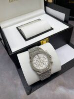 Audemars Piguet Royal Oak Selfwinding Chronograph Watch with Silver Strap