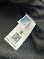 Louis Vuitton Men's Women's Logo Jumpers - Image 6