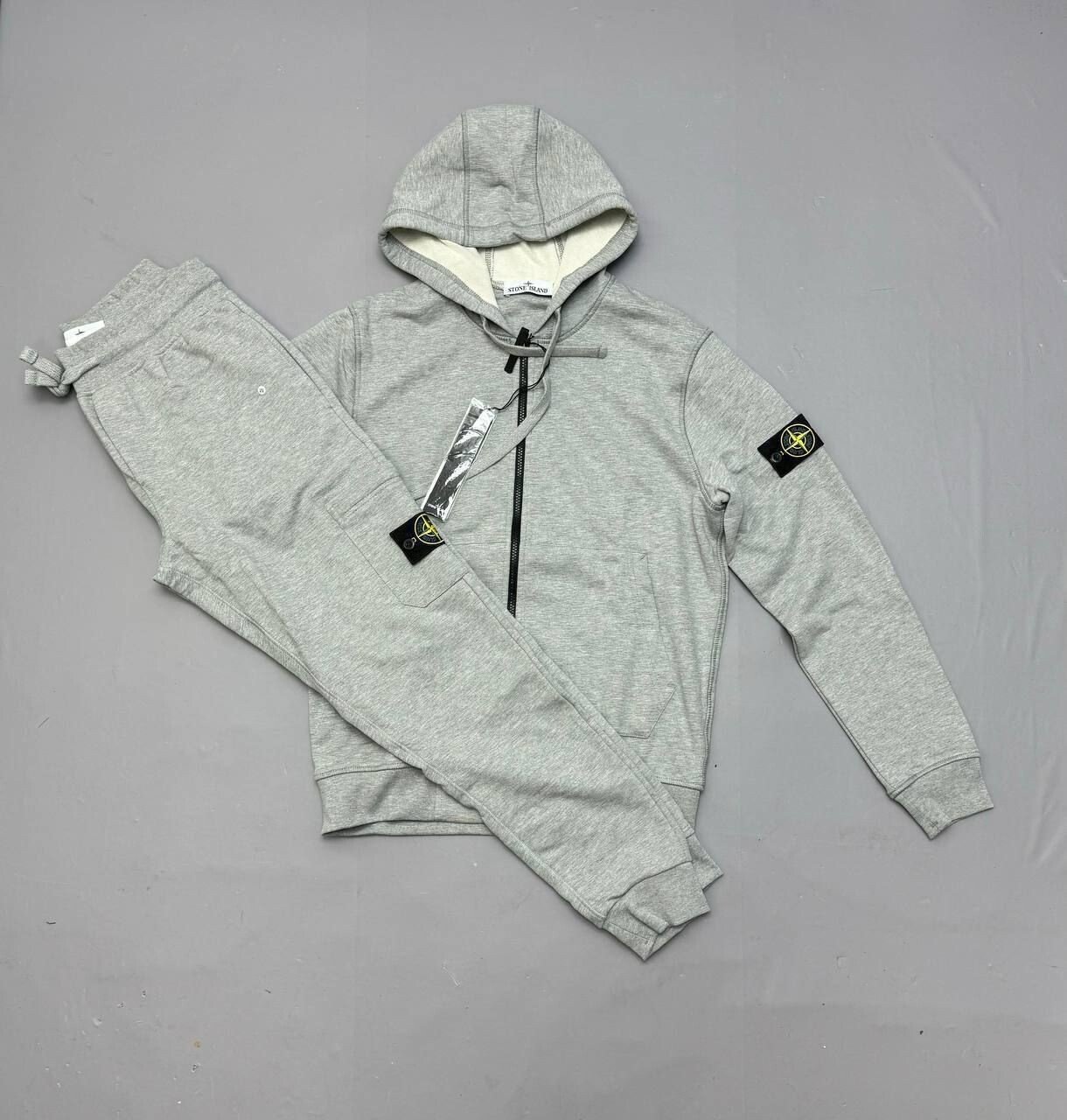 4120625778.jpg Stone Island Tracksuits in Different Colors - Image 1