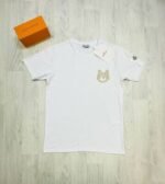 Moncler Men Women Replica Tshirts Logo Embossed Men's Women's Short Sleeves T Shirt Cotton Jersey Boys Girls First Copy Tshirt Rep T-shirts Cheap Fake T-shirt Reps Tee Shirts Black White Sale UK - Image 4