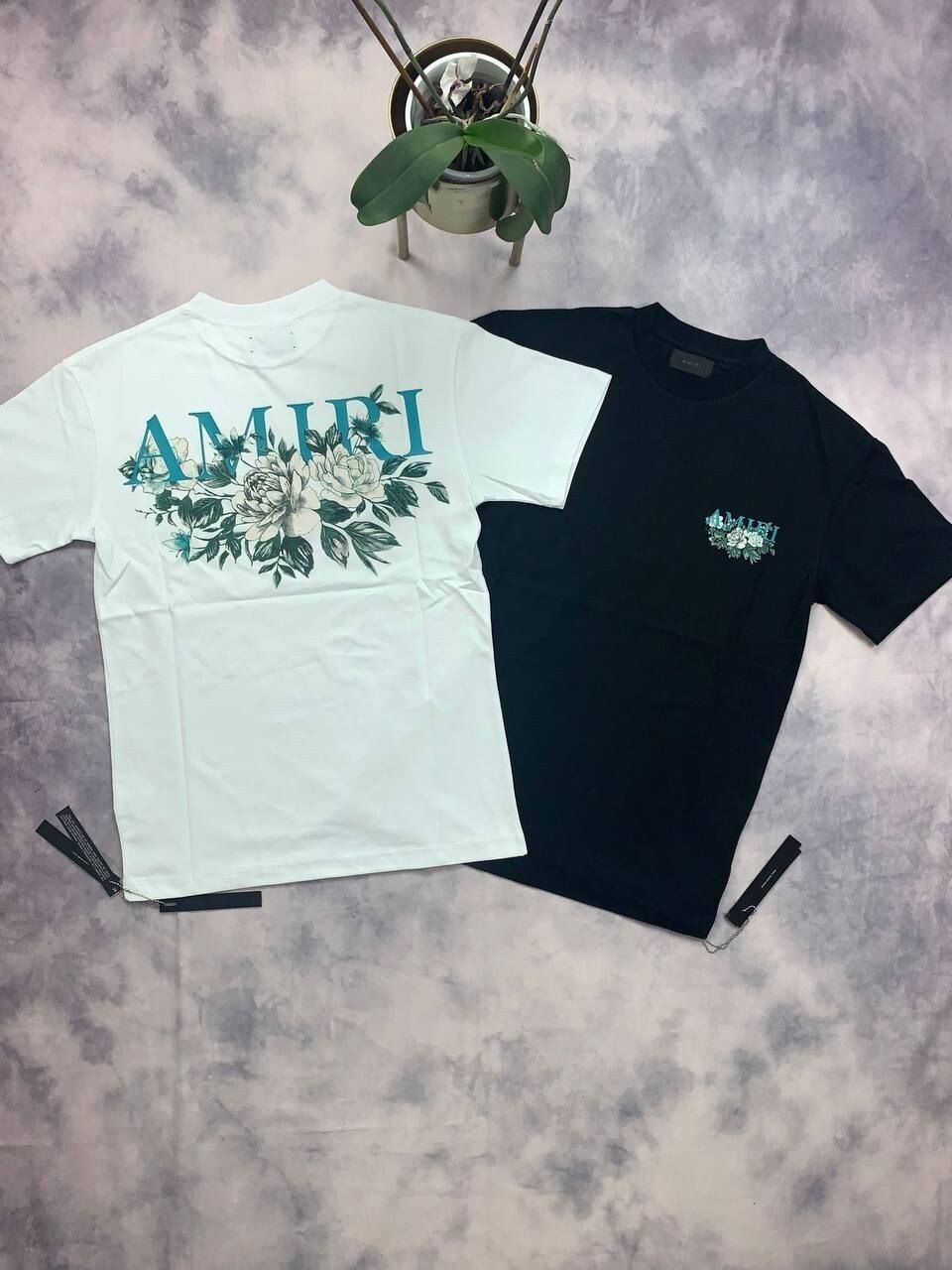 4265925529.jpg Amiri Flower T-shirts in 2 Colors - Image 1