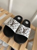 Louis Vuitton LV Logo Men's Sliders - Image 2