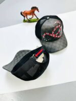 Gucci Men's Women's GG Supreme Bee Kingsnake Baseball Caps - Image 3