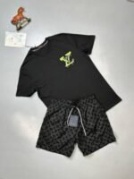 Louis Vuitton Men's LV Logo T-shirts Shorts Set - Image 3