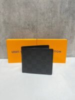 Louis Vuitton Men's Leather Wallet - Image 2