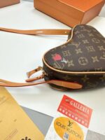 Louis Vuitton LV Women's Coeur Game On Love Handbag Canvas Logo Bag - Image 3
