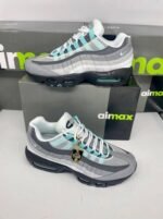Nike Air Max 95 Hyper Turquoise White Grey Men's Trainers - Image 2