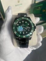 Rolex Submariner Hulk Green Dial Watch with Black Chain Strap - Image 2