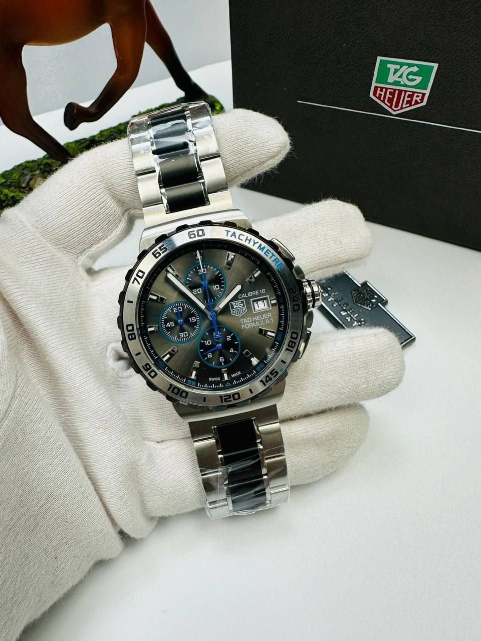 4446664761.jpg Tag Heuer Formula 1 Calibre 16 Chronograph Watch for Men's - Image 1