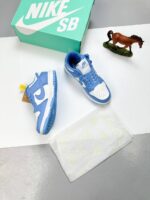 Nike Low UNC (2021) Trainers For Women's