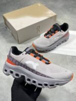 QC On Running Cloud Monster Trainers For Men's in Pearl Flame