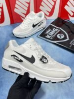 Nike Air Max 90 Trainers White Black For Men's