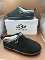 UGG Goldenstar Tazz Slippers in Black Color For Women