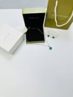 Van Cleef and Arpels Fine Jewellery Women Necklaces & Earrings - Image 3