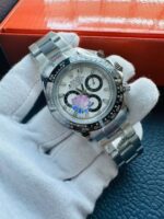 Rolex Oyster Perpetual Cosmograph Daytona White Dial & Silver Chain Strap Men's Watch - Image 2