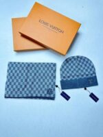 LV wool hat scarf matching set