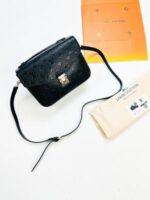 Louis Vuitton Women's Pochette Metis LV Monogram Shoulder Bag - Image 3