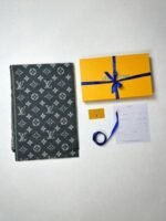 Louis Vuitton LV Monogram Women's Two Tone Logo Cashmere Scarf - Image 4