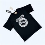 Gucci Men's Women's GG Logo T-Shirts Black White - Image 4