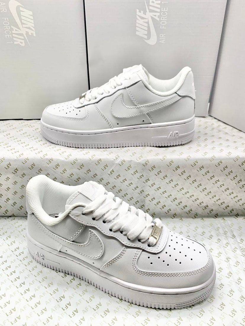 4692171836.jpg Nike Air Force 1 '07 Trainers Triple White Sneakers For Women's - Image 1