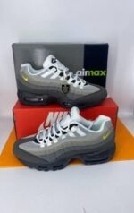 Nike Air max 95 Icons Yellow Strike Grey White Men's Trainers - Image 2