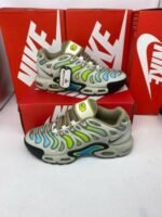 Nike Air Max Plus Drift Cyber Baltic Blue Trainers For Men's - Image 2