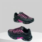 Nike Air Max Plus Black Hyper Pink Trainers For Women - Image 2