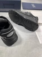 DIOR B30 Black & Grey Trainers For Men's - Image 4