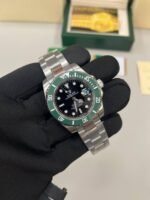 Rolex Submariner Starbucks Men's Watch in Silver Chain Straps