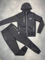 The North Face Train n Logo Tracksuit For Men's in Different Colors - Image 4